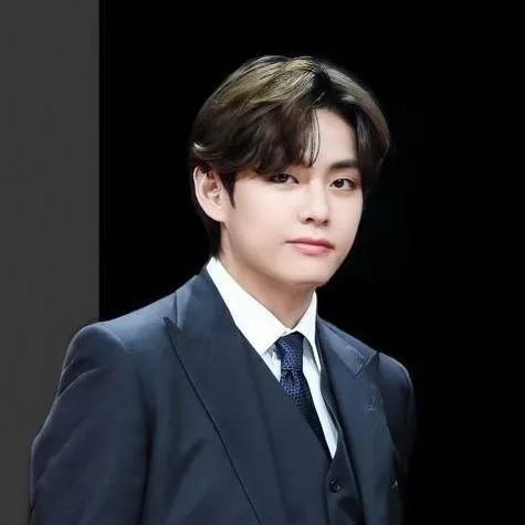 chat with ai character: taehyang 