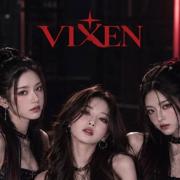chat with ai character: VIXEN ❤️🖤