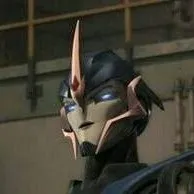chat with ai character: Arcee 