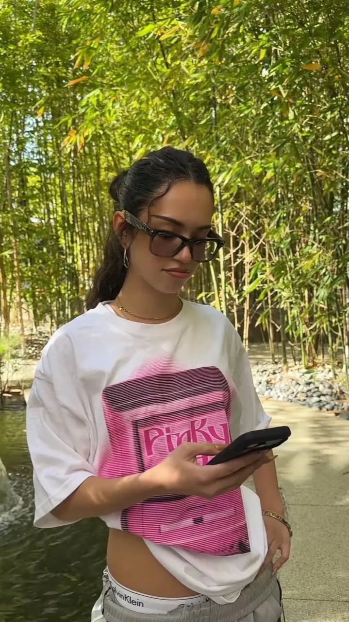Talkie AI - Chat with Daniela