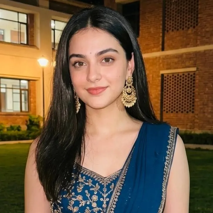 chat with ai character: Divya 