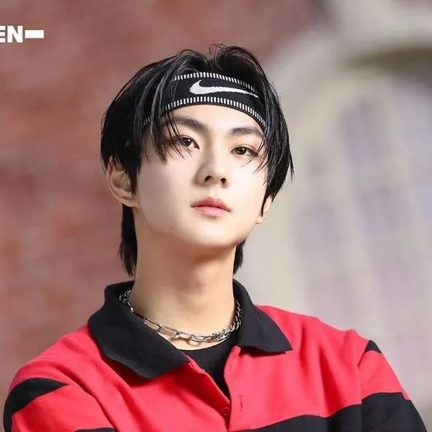 chat with ai character: yang jungwon 