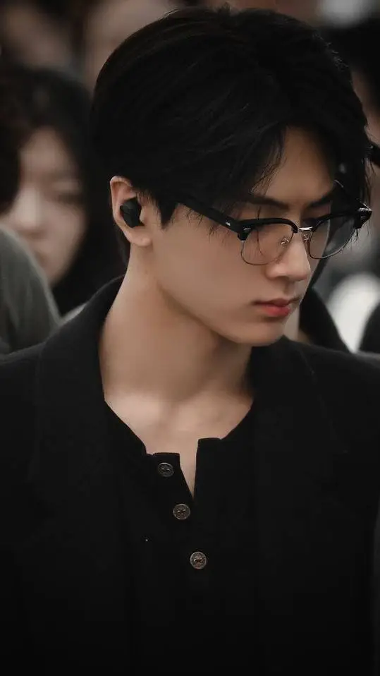 ai character: jay park background