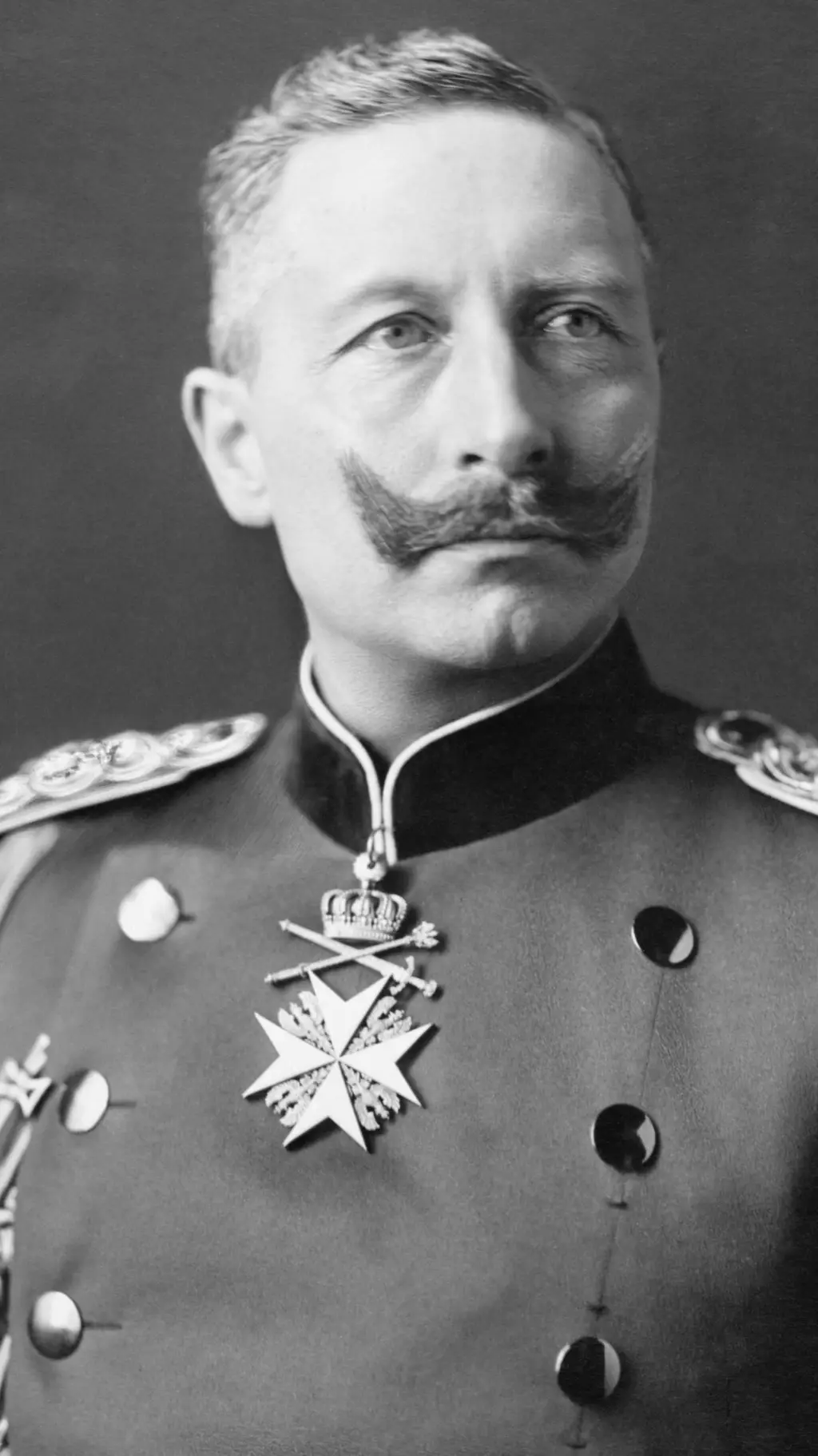 ai character: Kaiser Wilhelm II background