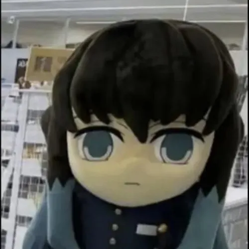 chat with ai character: PICKME KNY