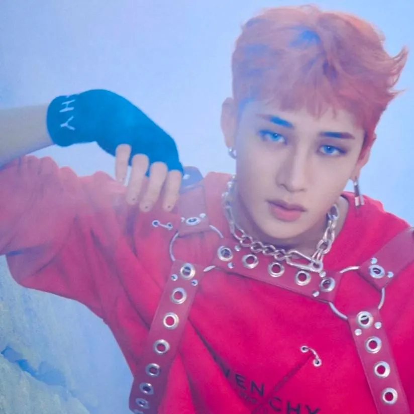 chat with ai character: bangchan 🐺