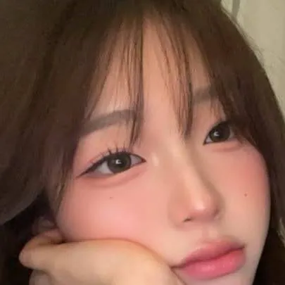 chat with ai character: Cheng fu