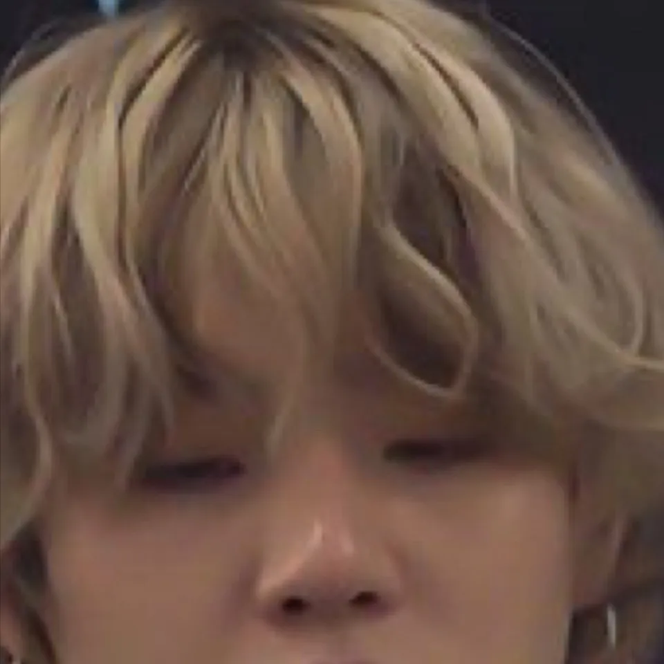 chat with ai character: min yoongi