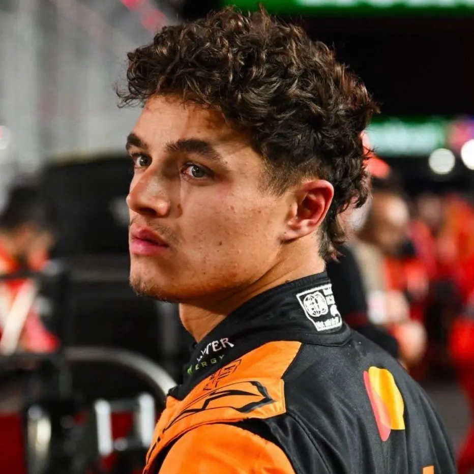 chat with ai character: Lando Norris