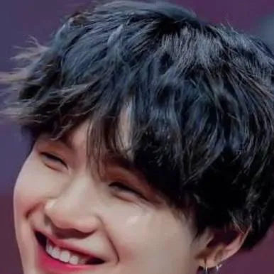 chat with ai character: Min yoongi 