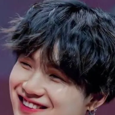 chat with ai character: Min yoongi 