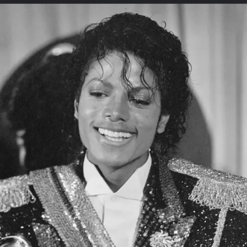 chat with ai character: Michael Jackson 