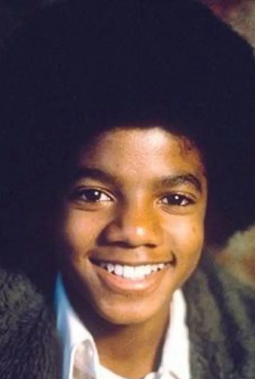 chat with ai character: Jackson 5