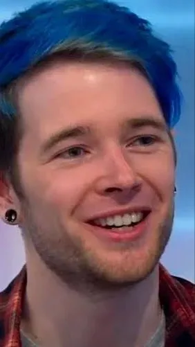 ai character: DanTDM  background