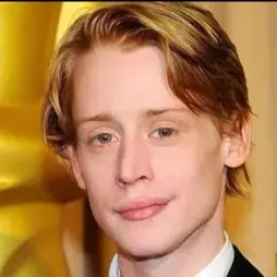 chat with ai character: Macaulay Culkin 