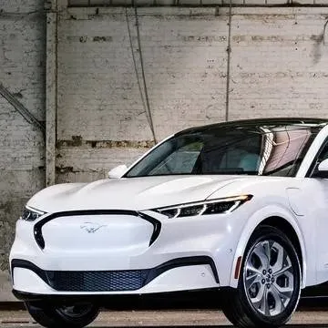 chat with ai character: ford mustang mache
