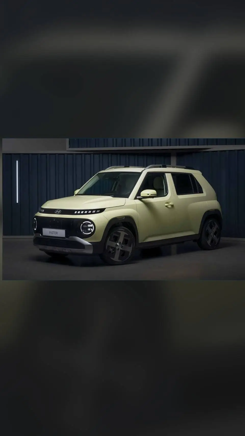 ai character: hyundai inster background
