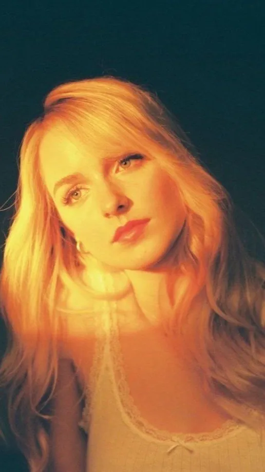 Talkie AI - Chat with Mackenna Grace