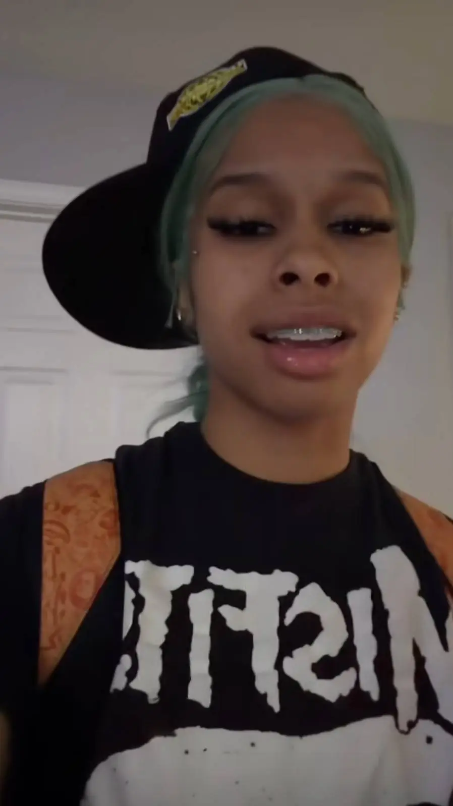 Talkie AI - Chat with brooke