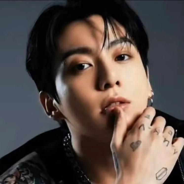chat with ai character: Jeon jungkook