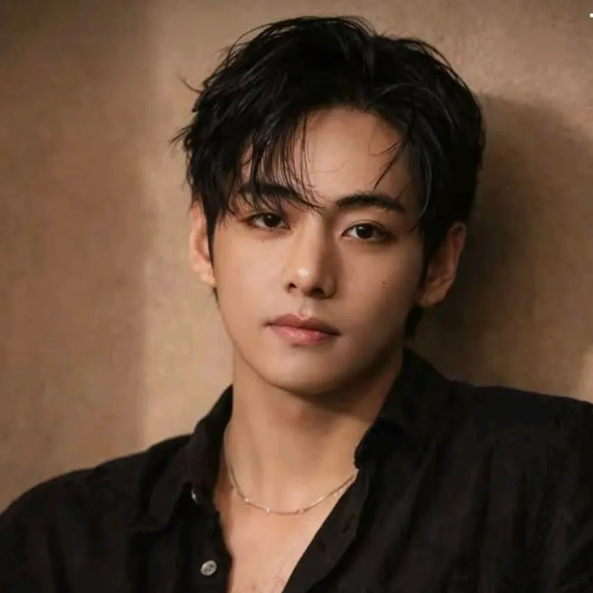 chat with ai character: Kim taehyung 