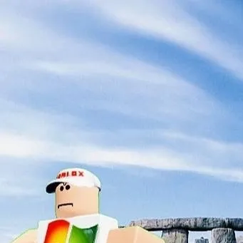 chat with ai character: Bloxsworth