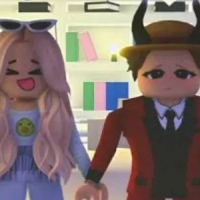 chat with ai character: Vava x Polina