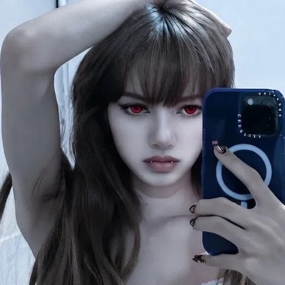 chat with ai character: Lisa ( Vampire ) 