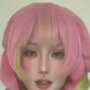 chat with ai character: tsuyu and Momo
