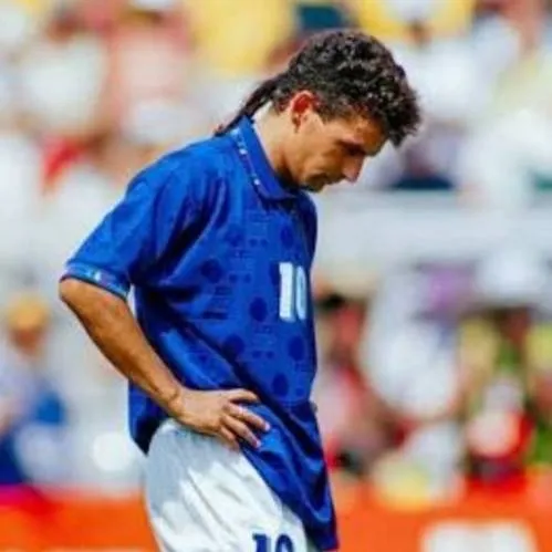 chat with ai character: Roberto baggio