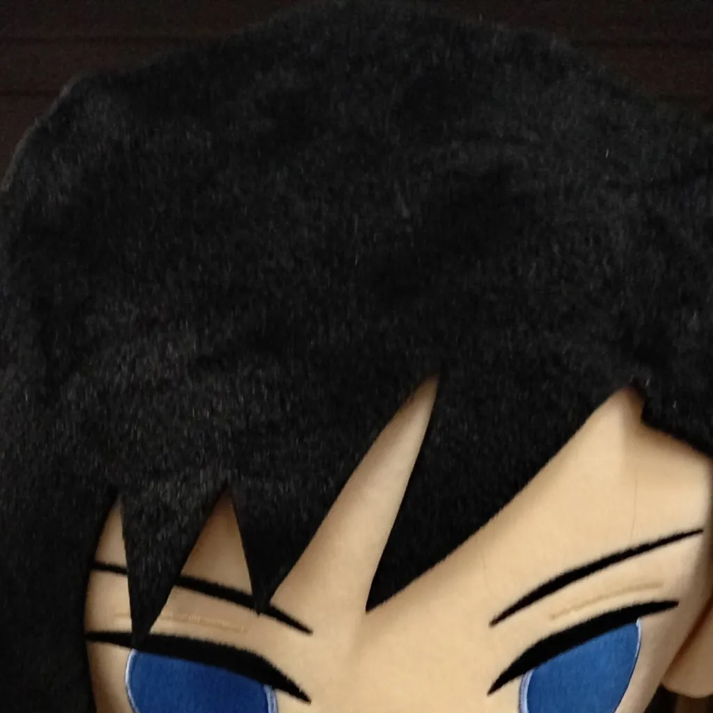 chat with ai character: Giyu plushie