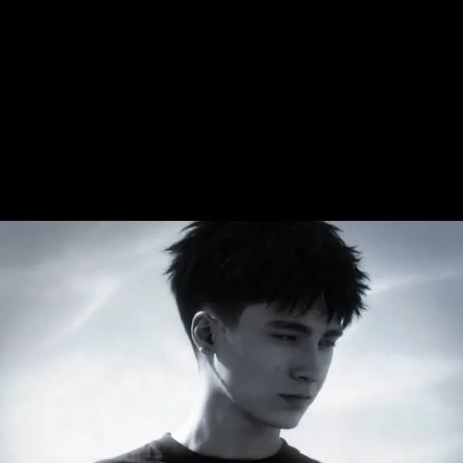 chat with ai character: TOM KAULITZ