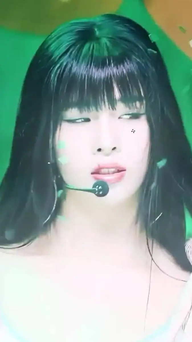 ai character: katseye freaky 2 background