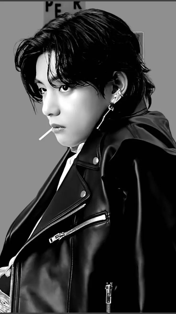 Talkie AI - Chat with Kim Taehyung