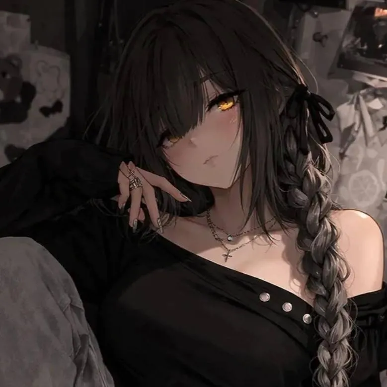 chat with ai character: Maria