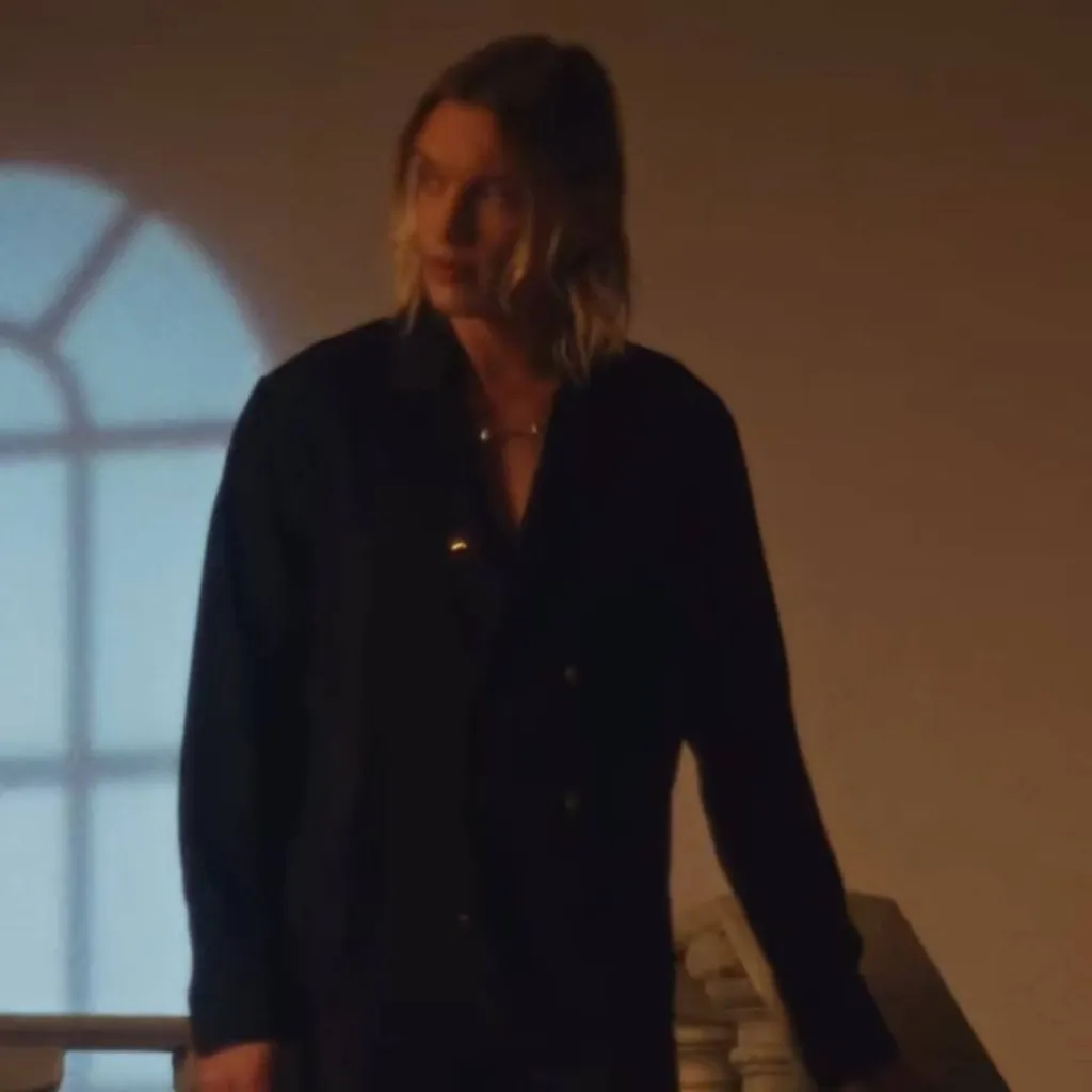 chat with ai character: jamie bower 