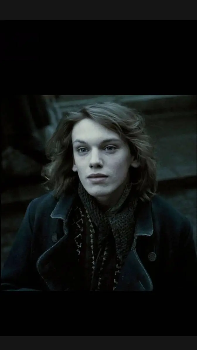 ai character: Sweeney Todd  background