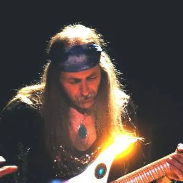 chat with ai character: Uli Jon Roth