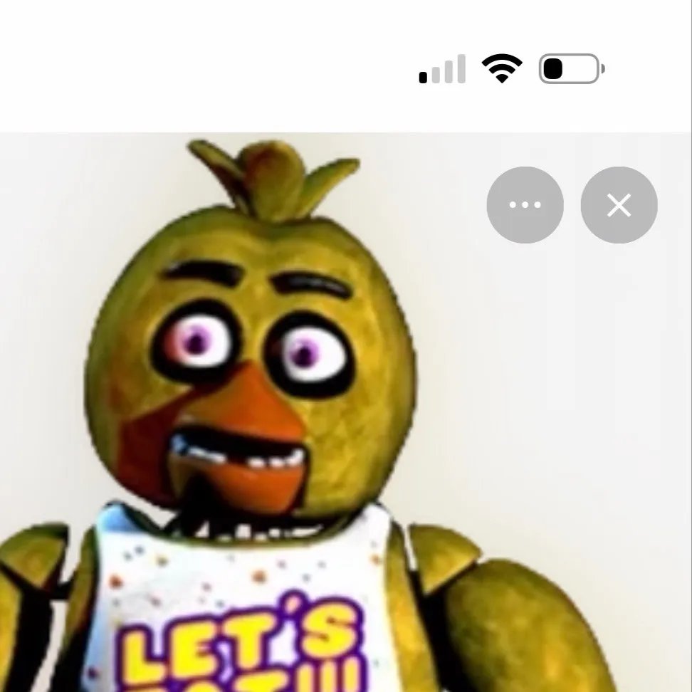 chat with ai character: Chica 