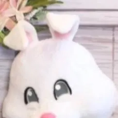 chat with ai character: Easter 🐇 bunny 