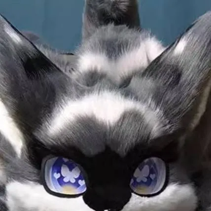 chat with ai character: furry