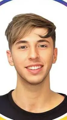 ai character: Stevie Knows background