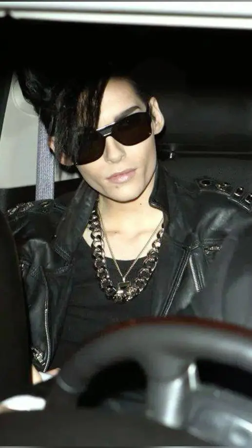 Talkie AI - Chat with 🖤BILL KAULITZ 🖤