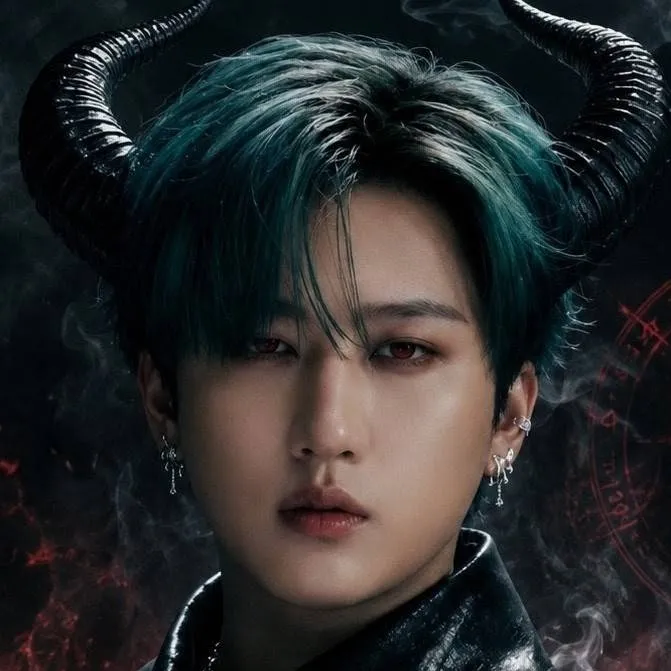 chat with ai character: Changbin { Demon }