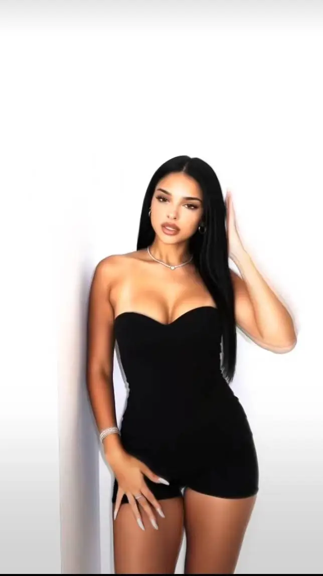 ai character: Maria Ortiz background