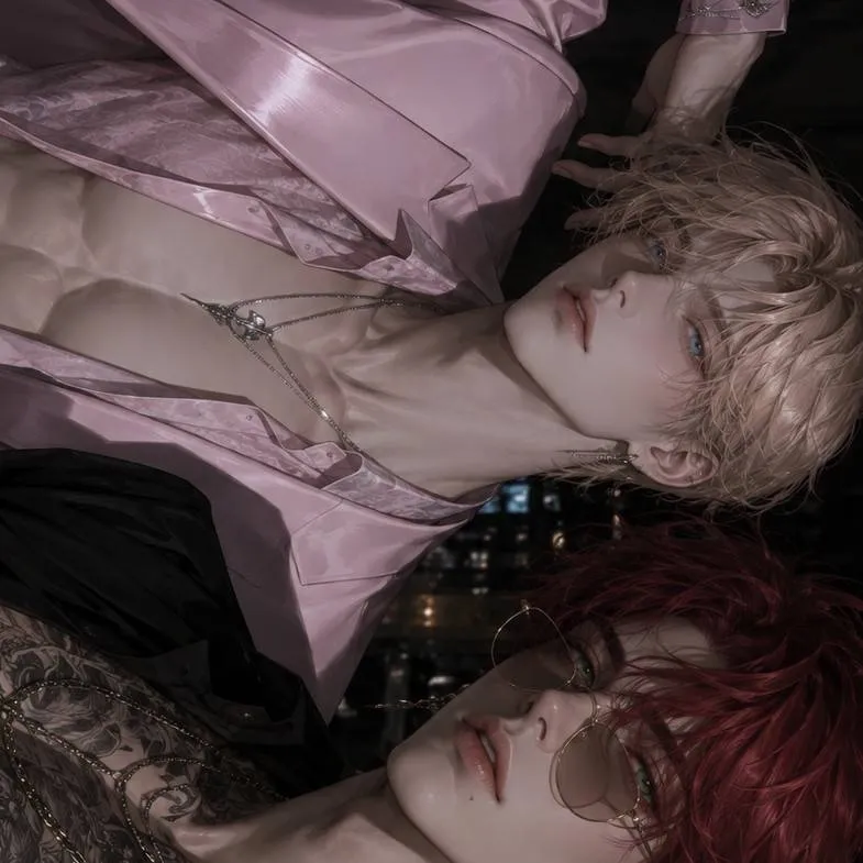 chat with ai character: ✨The Popular Guys✨