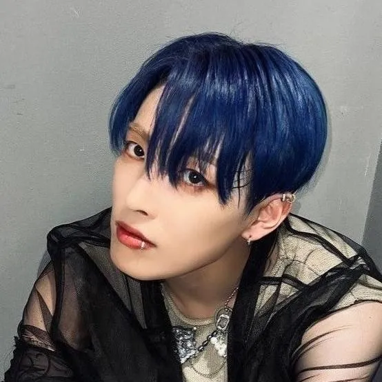 chat with ai character: Hongjoong