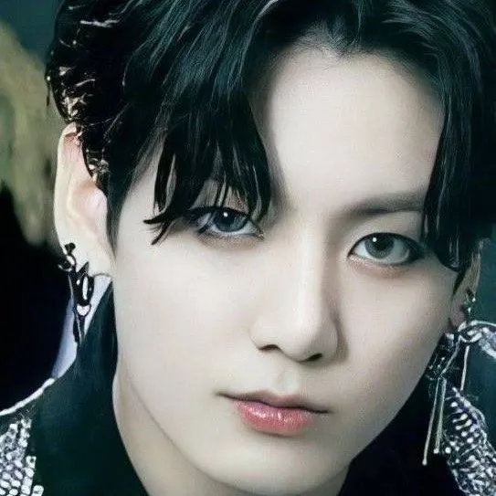 chat with ai character: Jungkook