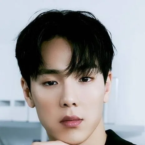 chat with ai character: Shownu