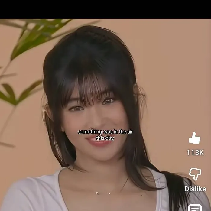 chat with ai character: Sophia Laforteza 